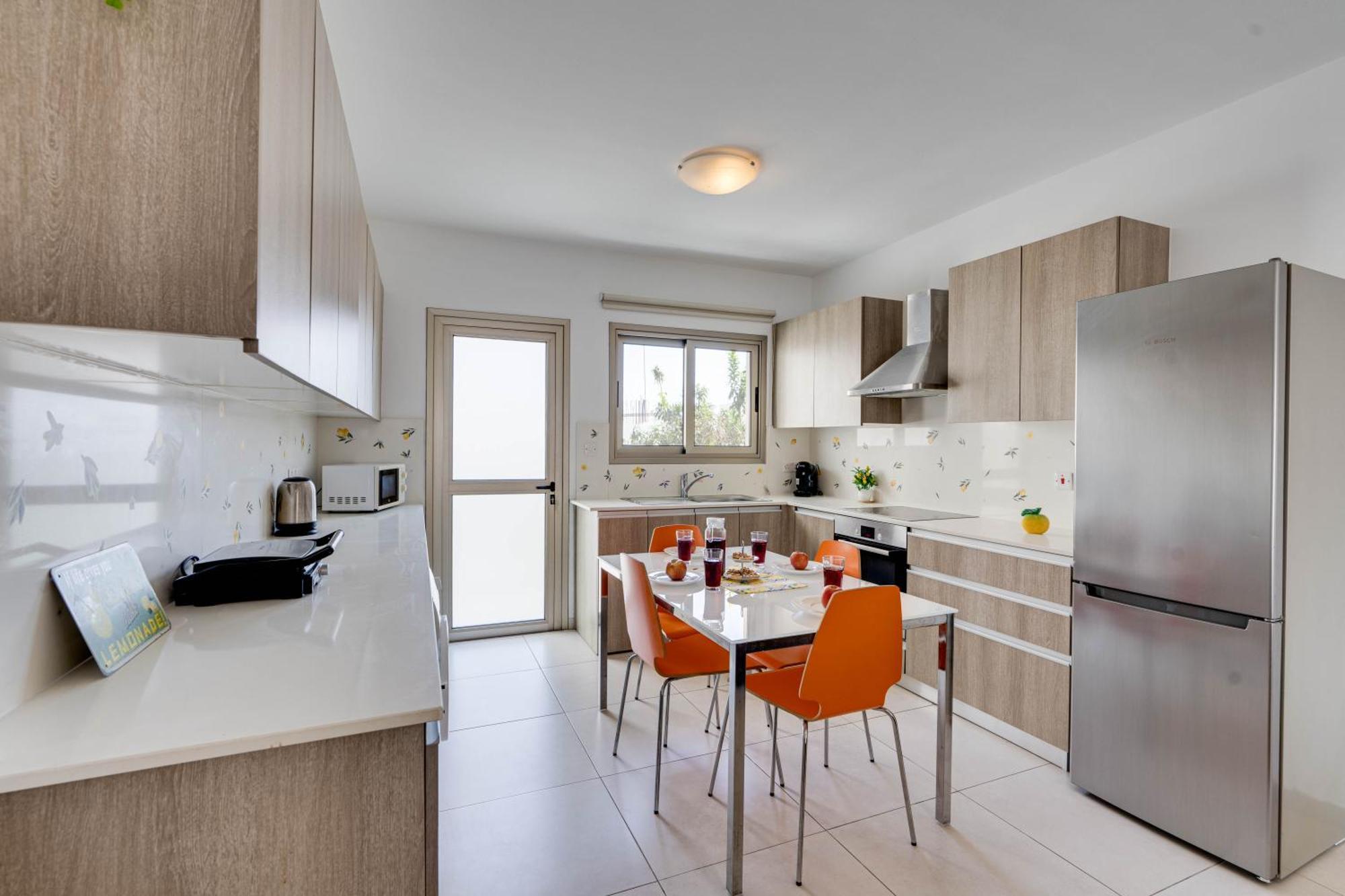 Lemon Paradise City Centre 200M From Beach Λάρνακα Εξωτερικό φωτογραφία